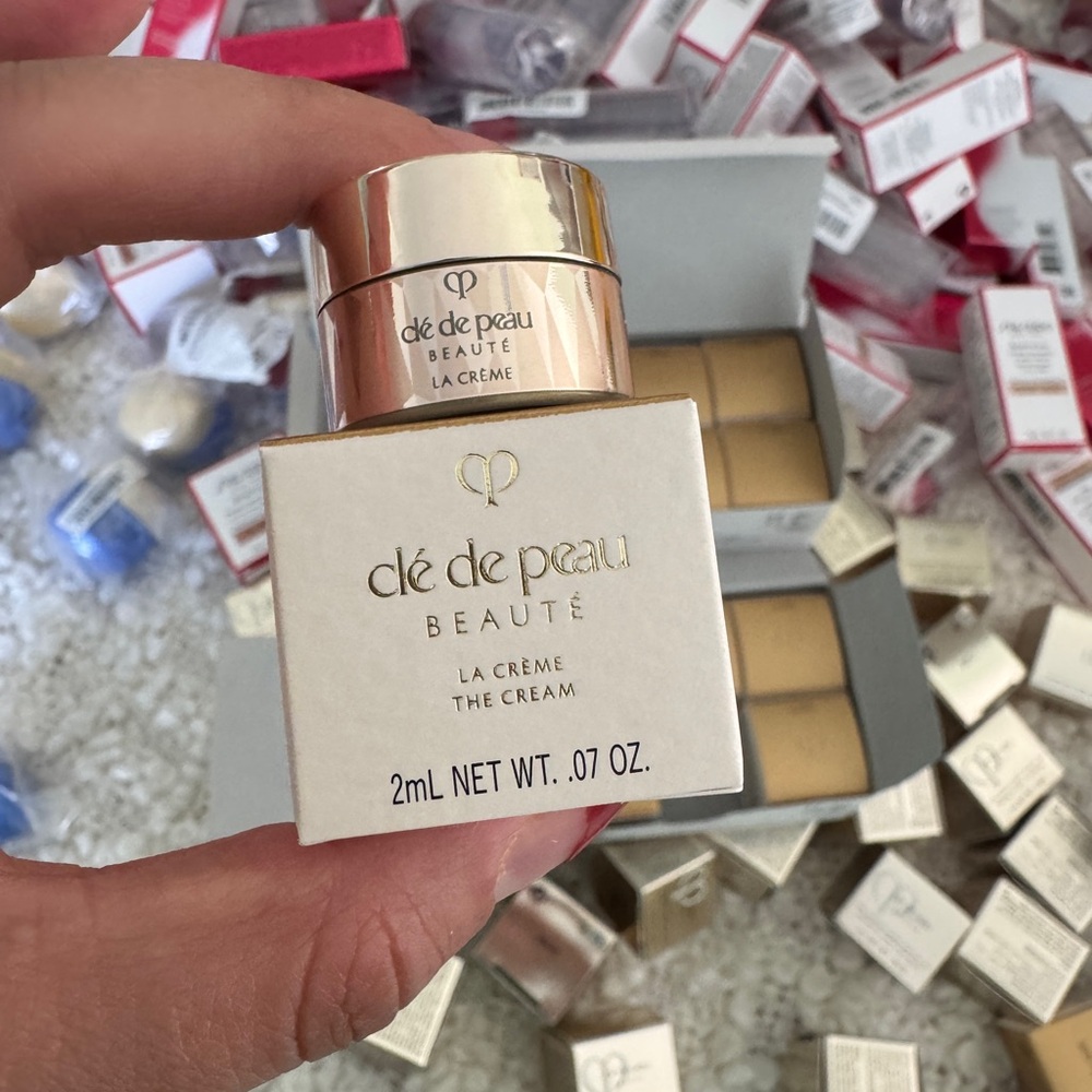 La cream Moisturizer for Luxurious Skincare